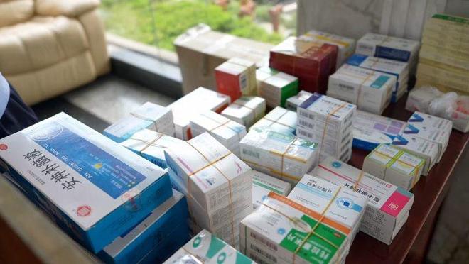 百色200元小额医保回收(急用钱套医保卡黄牛)