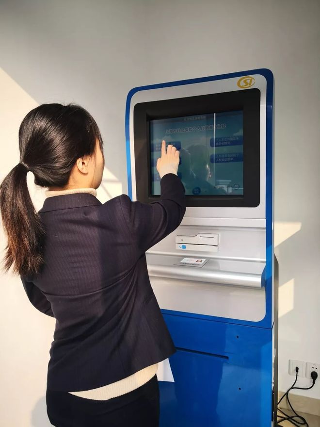 百色24小时套医保卡回收(24小时套医保卡回收什么意思)